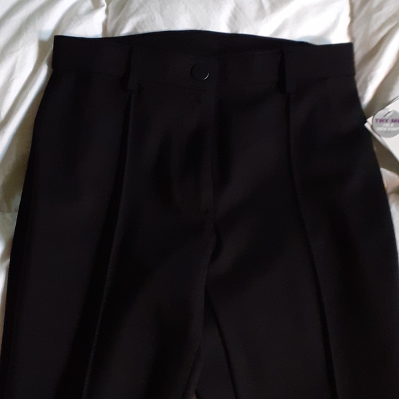 Black Pleated Pants with Sturrup bottom - Picture 5 of 5